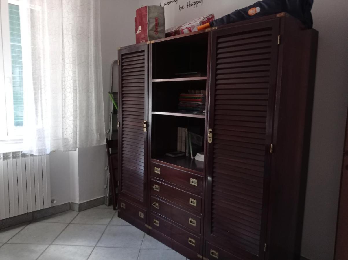 Appartamento Con Incantevole Vista Mare Ливорно Екстериор снимка