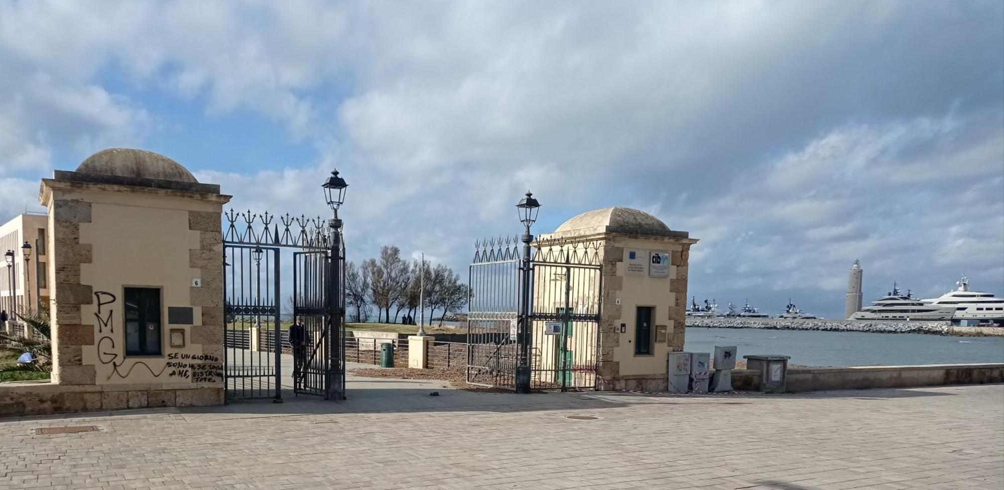 Appartamento Con Incantevole Vista Mare Ливорно Екстериор снимка