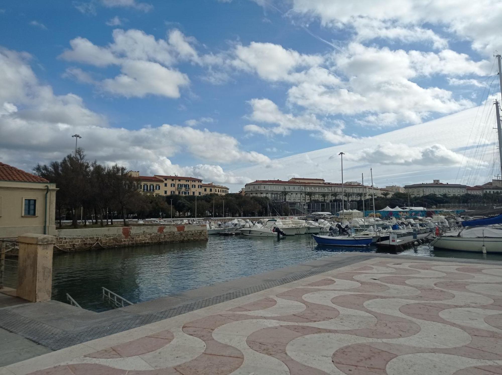 Appartamento Con Incantevole Vista Mare Ливорно Екстериор снимка